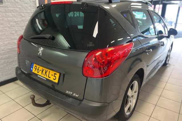 Peugeot 207 (2010) thumbnail 6