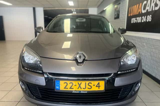 Renault Mégane (2012) thumbnail 3