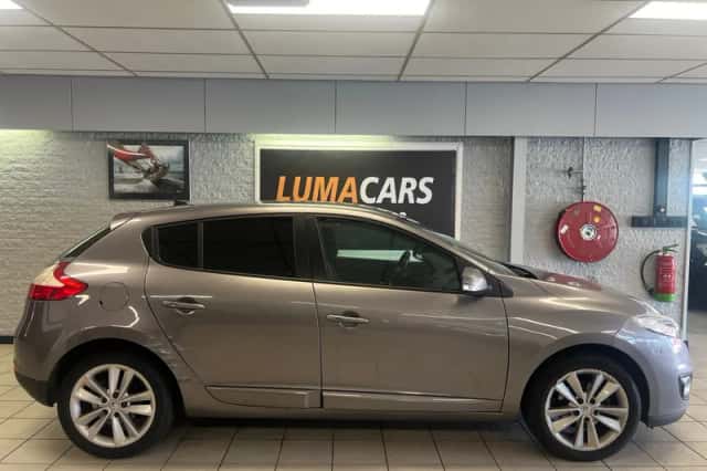 Renault Mégane (2012) thumbnail 5