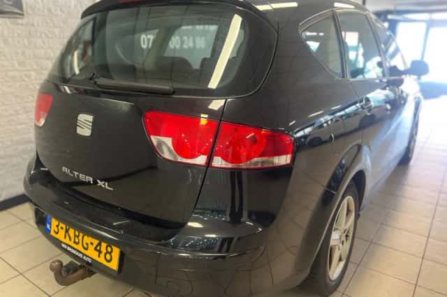 SEAT Altea XL (2012) thumbnail 6