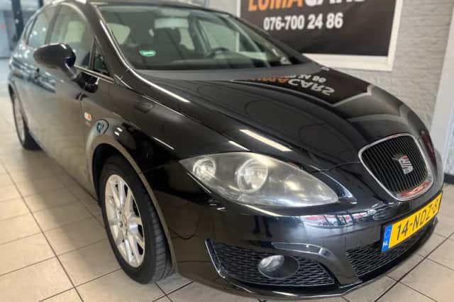 SEAT Leon (2009) thumbnail 1