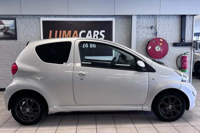 Toyota Aygo (2007) thumbnail 4