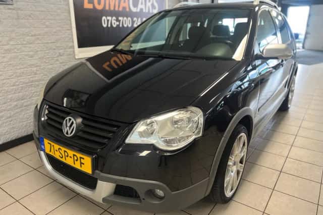 Volkswagen Polo (2006) thumbnail 3