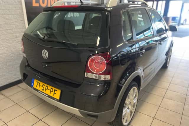 Volkswagen Polo (2006) thumbnail 6
