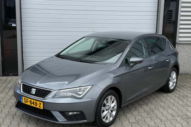 SEAT Leon (2017) thumbnail 2