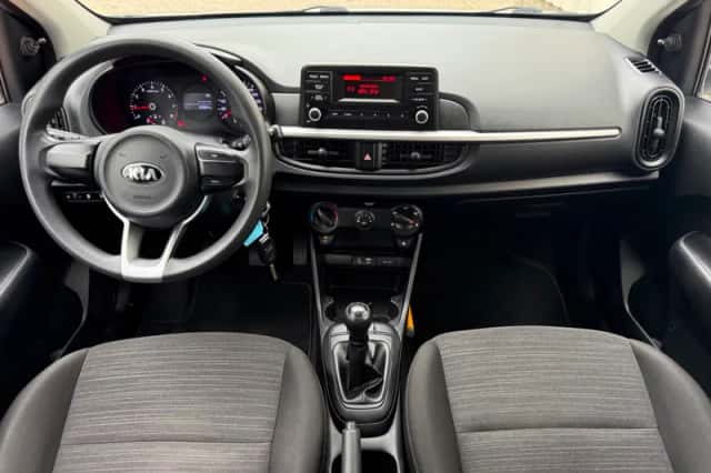 Kia Picanto (2017) thumbnail 5
