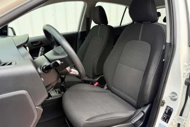 Kia Picanto (2017) thumbnail 6