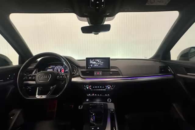 Audi SQ5 (2018) thumbnail 3