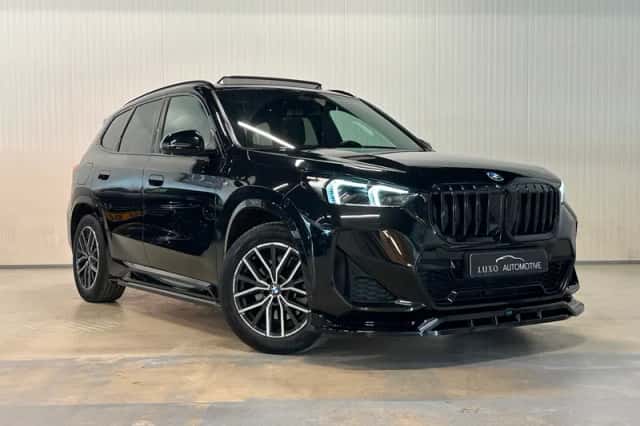 BMW X1 (2023) thumbnail 6
