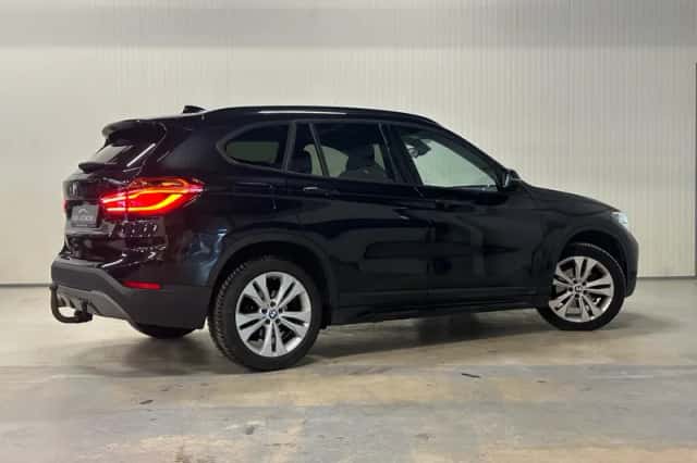 BMW X1 (2017) thumbnail 6