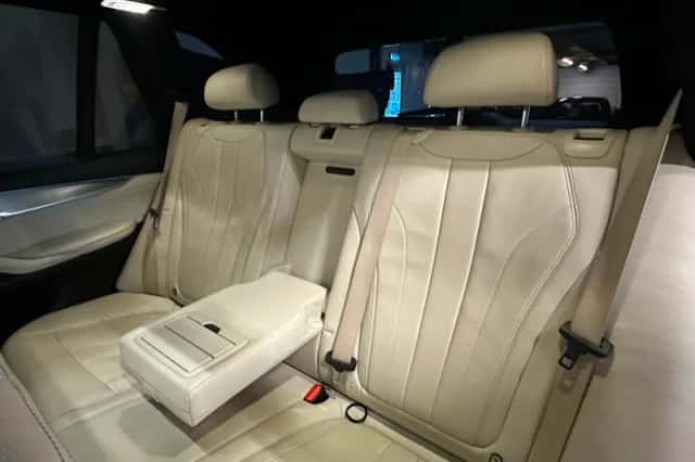 BMW X5 (2015) thumbnail 5