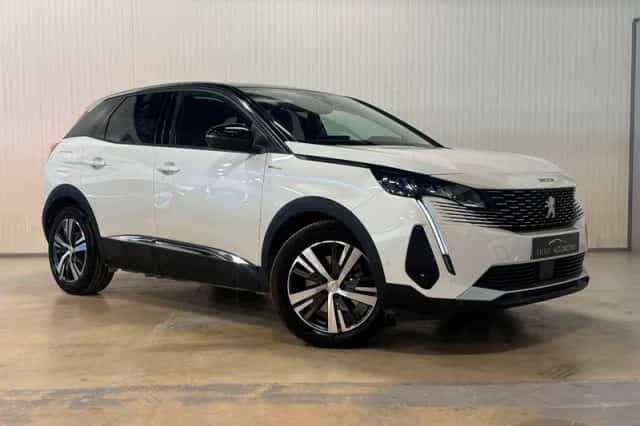 Peugeot 3008 (2022) thumbnail 4