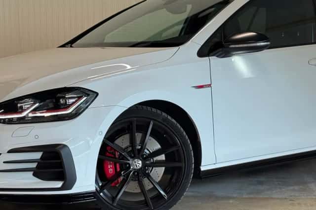 Volkswagen Golf (2019) thumbnail 5