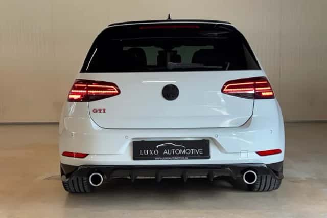 Volkswagen Golf (2019) thumbnail 6