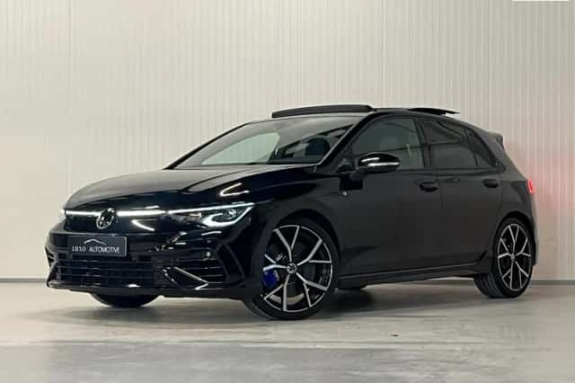 Volkswagen Golf (2021) thumbnail 1