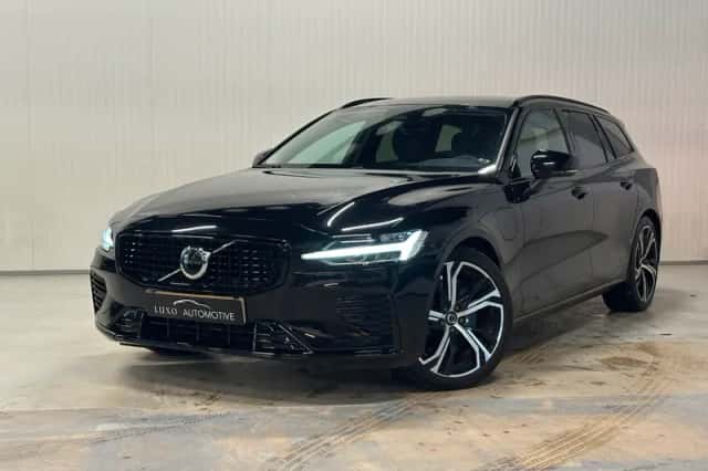 Volvo V60 (2024) thumbnail 1