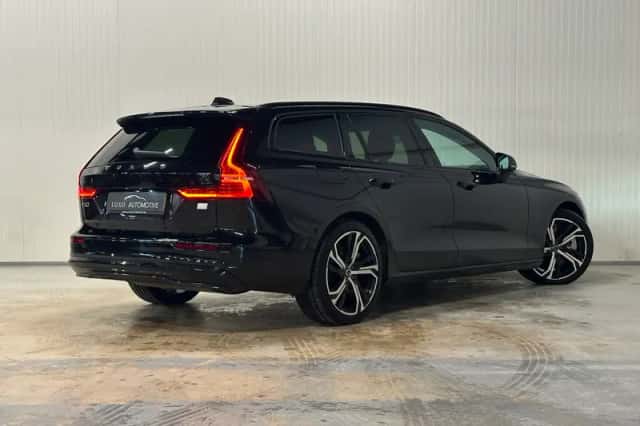 Volvo V60 (2024) thumbnail 4
