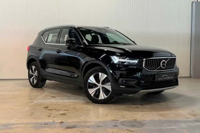Volvo XC40 (2021) thumbnail 4