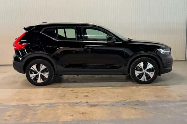 Volvo XC40 (2021) thumbnail 5