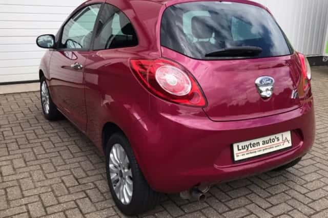 Ford Ka (2015) thumbnail 3