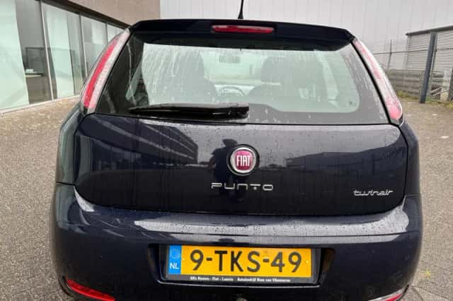 Fiat Punto (2014) thumbnail 4