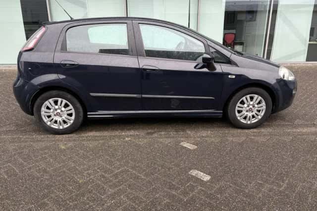 Fiat Punto (2014) thumbnail 6