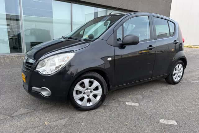 Opel Agila (2009) thumbnail 1