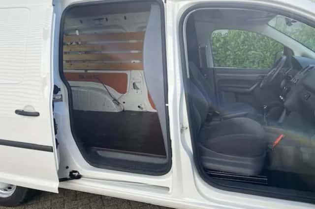 Volkswagen Caddy (2014) thumbnail 6