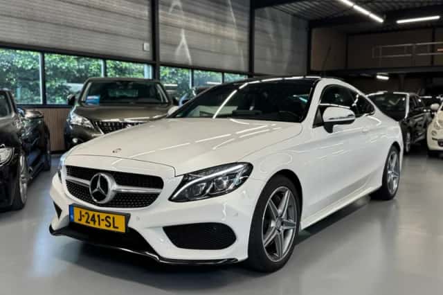 Mercedes-Benz C-Klasse (2016) thumbnail 1