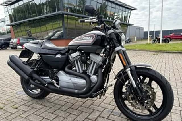 DS 2010 XR1200 (2010) thumbnail 1