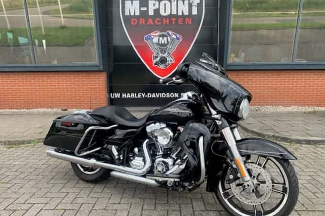 DS 2014 FLHXS STREETGLIDE (2014) thumbnail 2