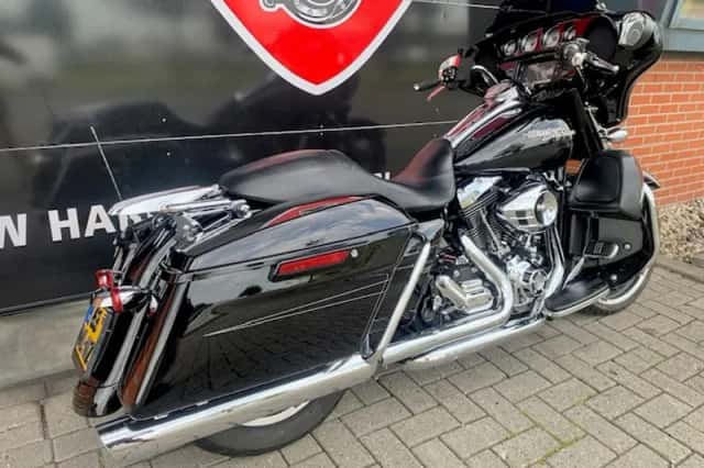 DS 2014 FLHXS STREETGLIDE (2014) thumbnail 6