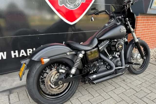 DS 2015 FXDB STREETBOB (2015) thumbnail 5