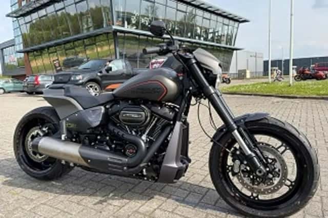 DS 2019 FXDR SOFTAIL SPECIAL (2019) thumbnail 1