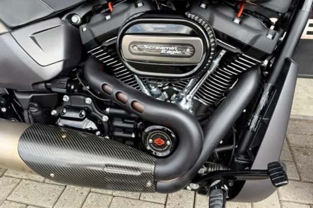 DS 2019 FXDR SOFTAIL SPECIAL (2019) thumbnail 5