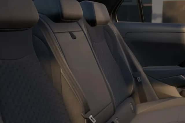 Volkswagen T-Roc (2026) thumbnail 4