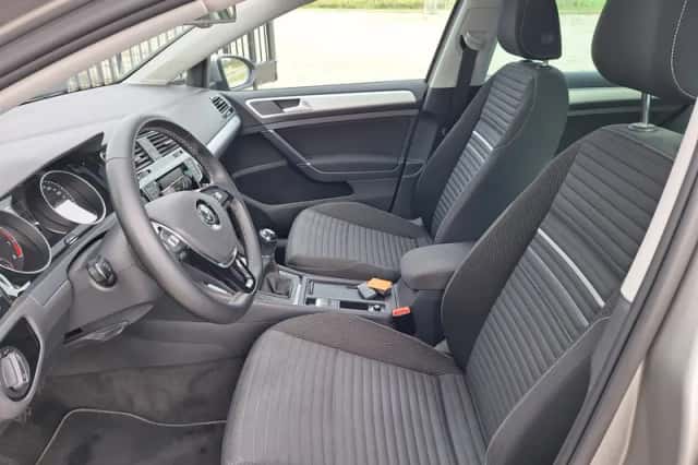 Volkswagen Golf (2014) thumbnail 5