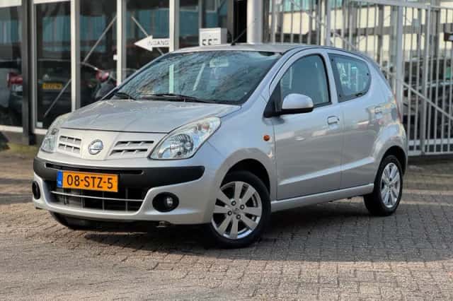 Nissan Pixo (2011) thumbnail 5