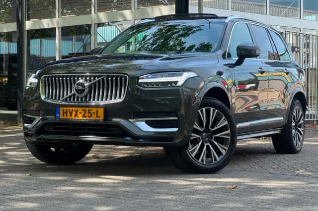 Volvo XC90 (2022) thumbnail 6