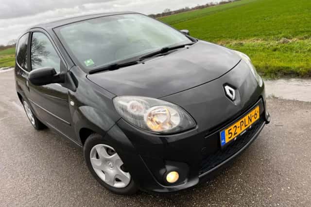 Renault Twingo (2011) thumbnail 2