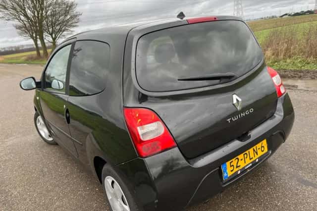Renault Twingo (2011) thumbnail 3