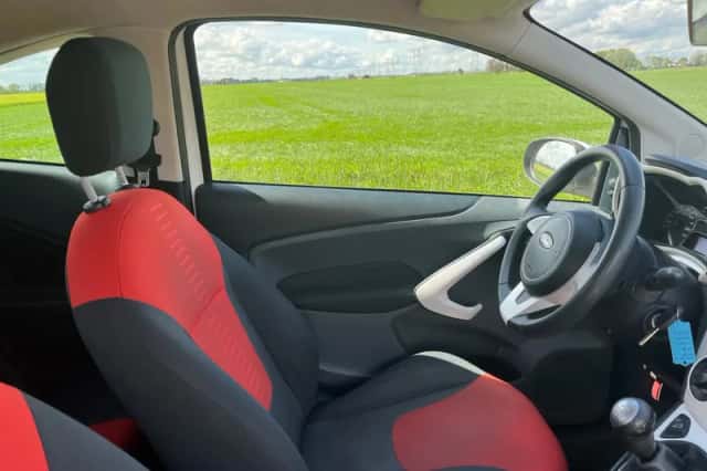 Ford Ka (2009) thumbnail 6