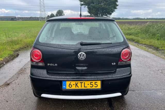 Volkswagen Polo (2008) thumbnail 4