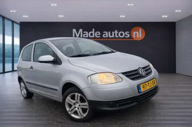 Volkswagen Fox (2006) thumbnail 1