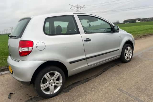Volkswagen Fox (2006) thumbnail 2