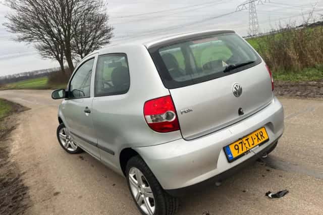 Volkswagen Fox (2006) thumbnail 6
