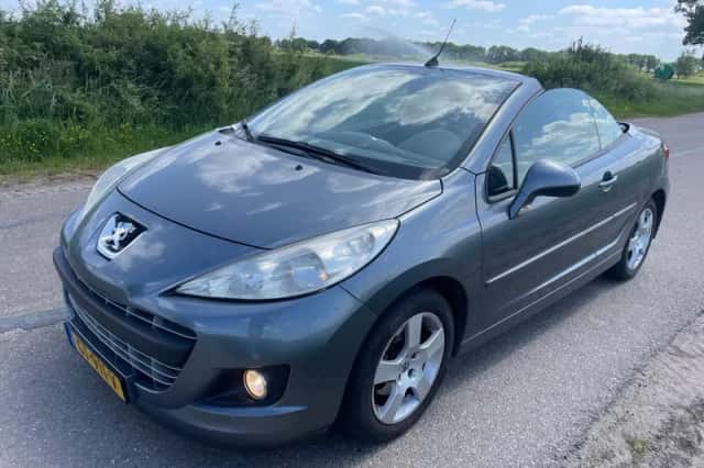 Peugeot 207 (2010) thumbnail 2