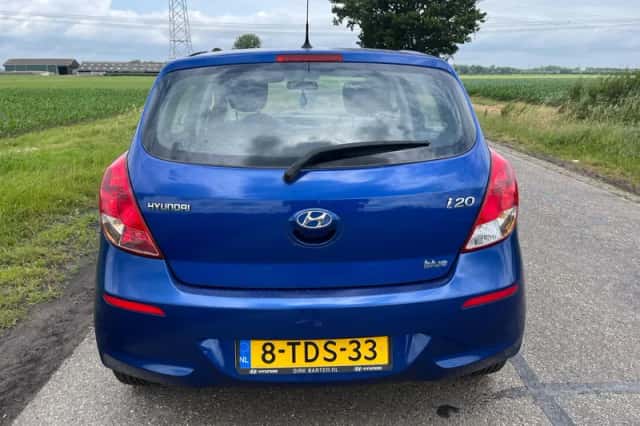 Hyundai i20 (2014) thumbnail 4