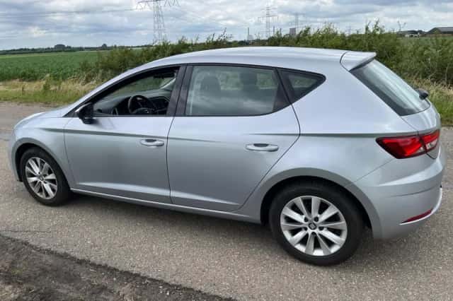 SEAT Leon (2018) thumbnail 3