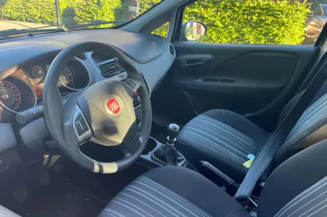 Fiat Punto (2011) thumbnail 6